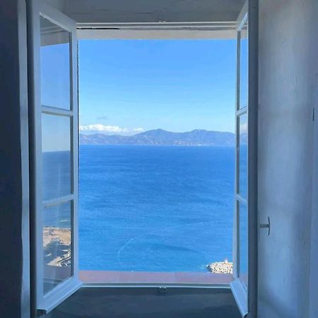 Appartement Vue Mer En Plein Centre De Cargese Luaran gambar